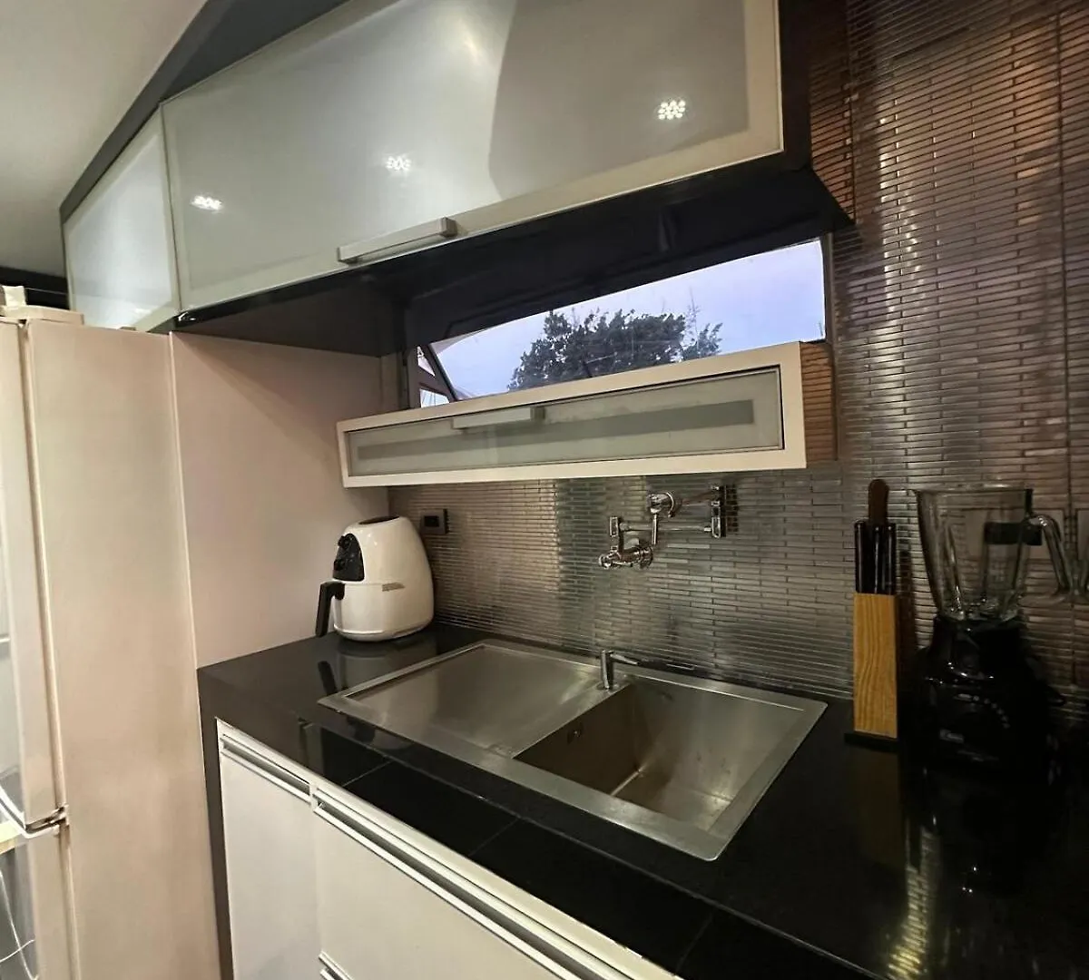 Luxury Apartment Hot Tub In South Cali Colombia