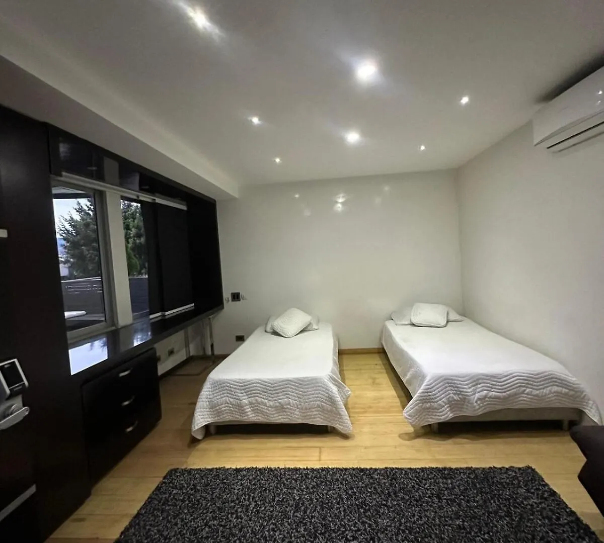 Luxury Apartment Hot Tub In South Cali 0*,  Colombia